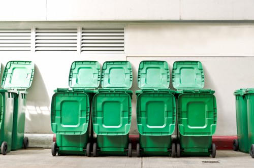Eco-friendly waste disposal with grab hire